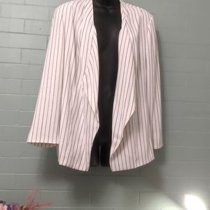 Chico's blazer. Cream and black wrinkle free chicos 2 p